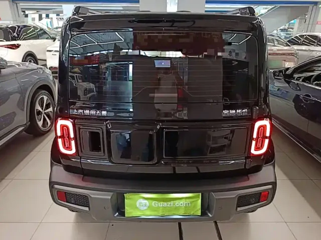 Baojun Yep — Фото автомобиля 5