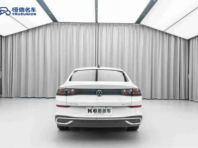 Volkswagen Lamando — Фото автомобиля 6