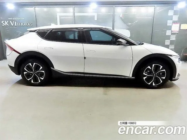 Kia EV6 — Фото автомобиля 3
