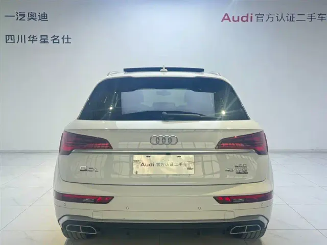 Audi Q5L — Фото автомобиля 5