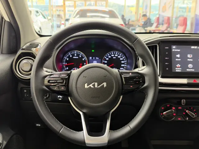 Kia KX1 — Фото автомобиля 9