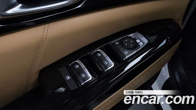 Kia Canival Carnival 4 поколение Дизель 9 мест Signature — Фото автомобиля 25