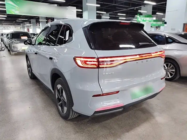 Geely Galaxy E5 — Фото автомобиля 4