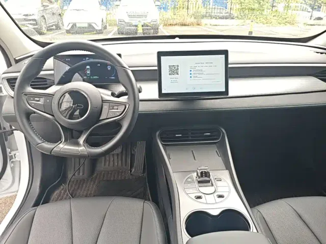BYD Seal 05 DM-i — Фото автомобиля 9
