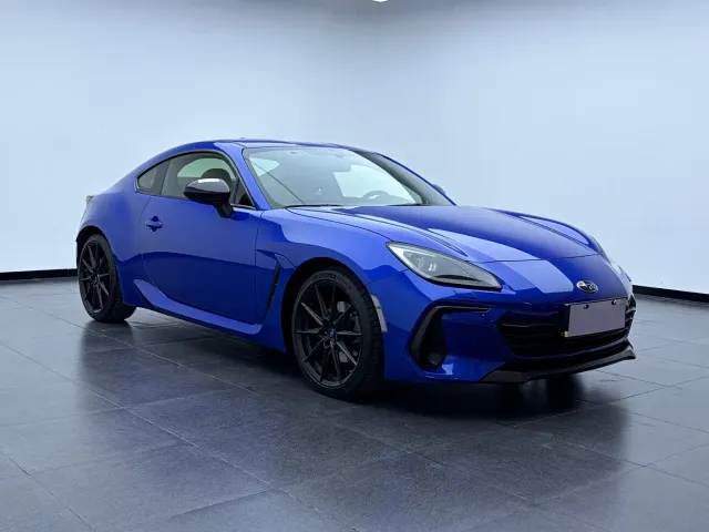 Subaru BRZ — Фото автомобиля 3
