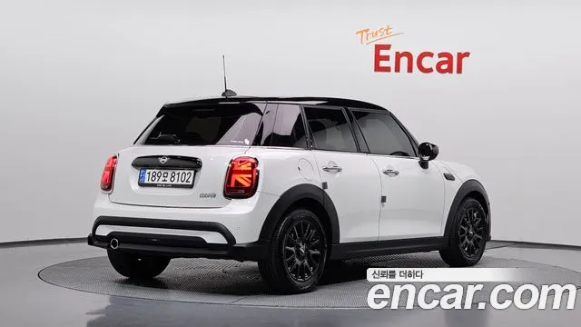 MINI Cooper — Фото автомобиля 2