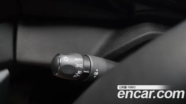 Peugeot 408 1.2 Pure Tech Allure — Фото автомобиля 19