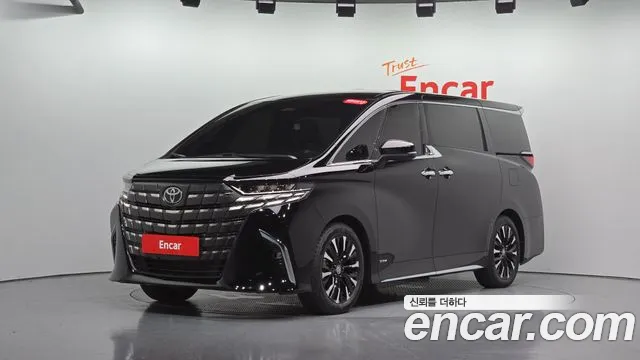 Toyota Alphard — Фото автомобиля 8