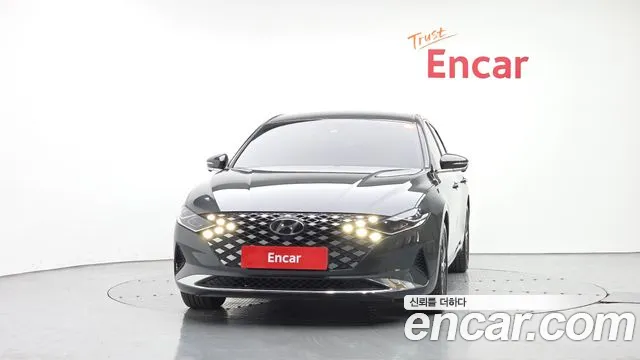 Hyundai Grandeur Grandeur (New) — Фото автомобиля 3