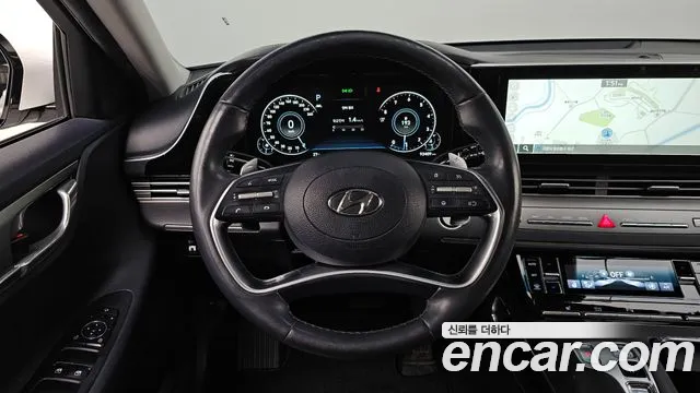 Hyundai Grandeur New — Фото автомобиля 19