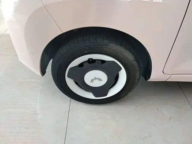 Wuling Hongguang Mini EV — Фото автомобиля 24