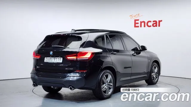 BMW X1 — Фото автомобиля 2