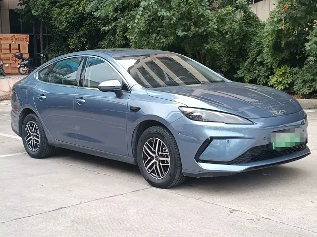 BYD Seal 05 DM-i — Фото автомобиля 3