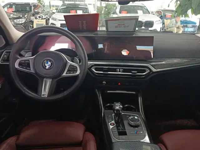 BMW 3 Series — Фото автомобиля 12