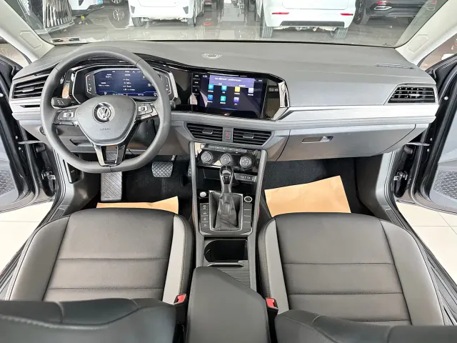 Volkswagen Sagitar — Фото автомобиля 4