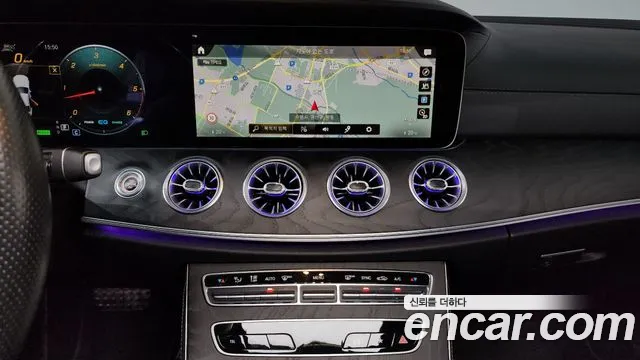 Mercedes-Benz CLS-Class — Фото автомобиля 11