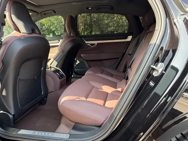 Volvo S90 — Фото автомобиля 14