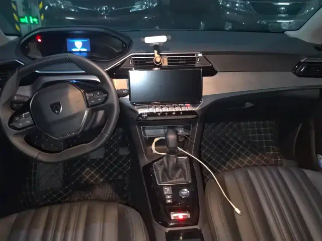 Peugeot 408 — Фото автомобиля 12