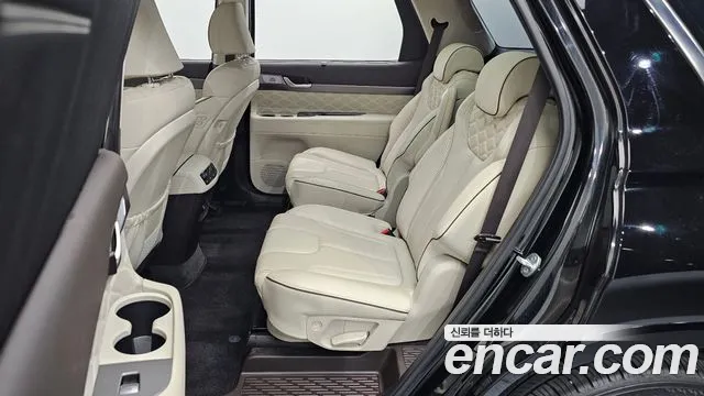 Hyundai Palisade Palisade Бензин 3.8 4WD — Фото автомобиля 11