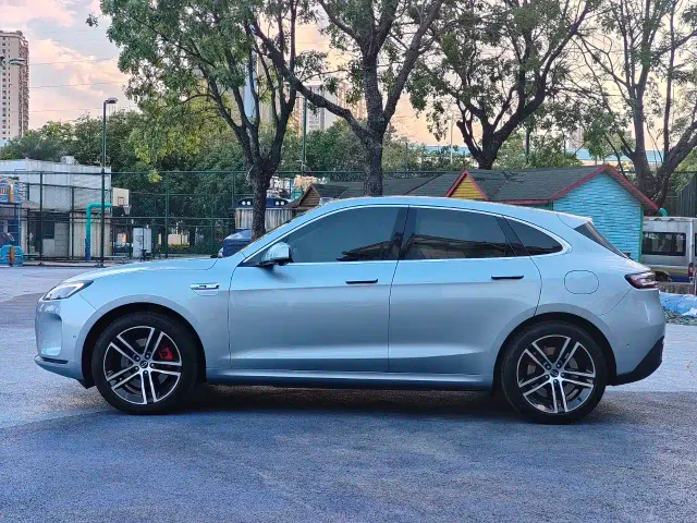 Aito M5 — Фото автомобиля 4
