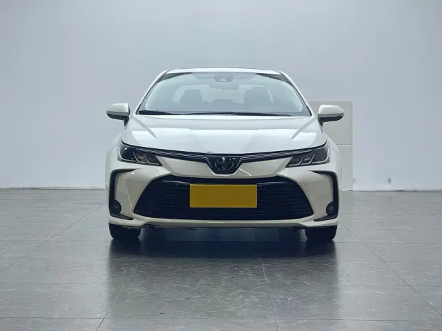 Toyota Corolla — Фото автомобиля 2