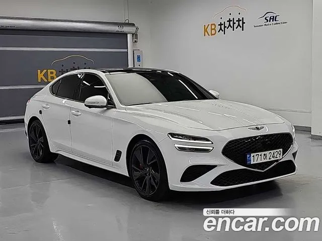 Genesis G70 New — Фото автомобиля 4