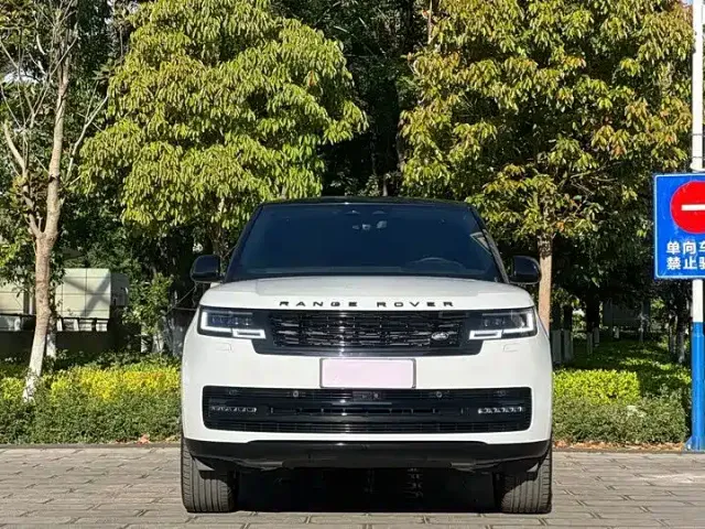 Land Rover Range Rover — Фото автомобиля 2