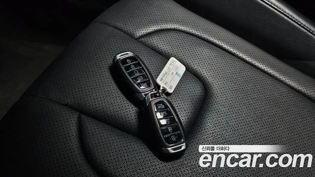 Hyundai AVANTE Avante (CN7) — Фото автомобиля 18