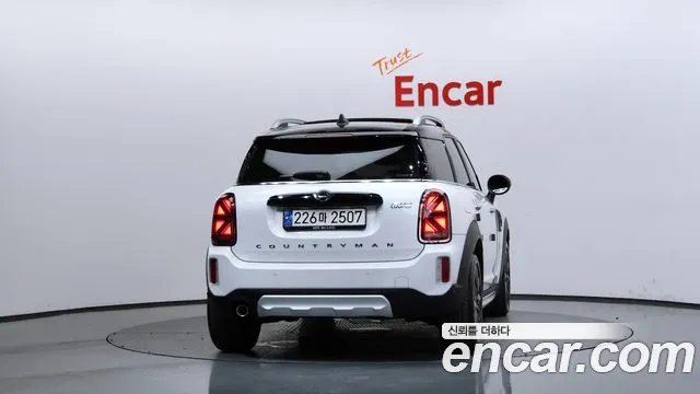 Mini Countryman — Фото автомобиля 3
