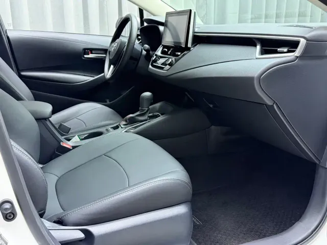 Toyota Corolla — Фото автомобиля 8