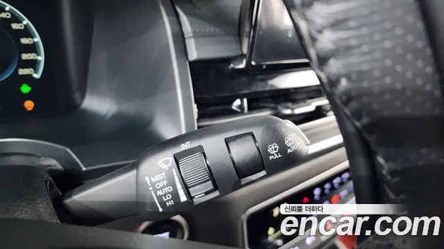 KG_Mobility_Ssangyong Rexton Новый Rexton Sport Дизель 2.2 4WD — Фото автомобиля 25