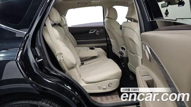 Genesis GV80 — Фото автомобиля 12