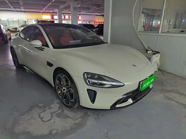 Xiaomi SU7 — Фото автомобиля 3