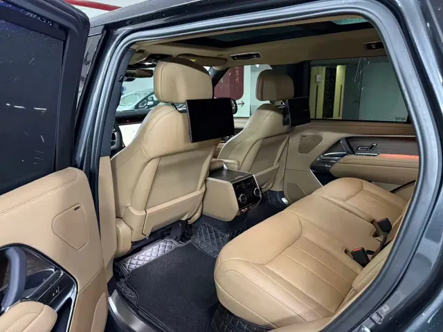 Land Rover Range Rover — Фото автомобиля 7