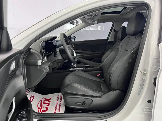 Hyundai Elantra — Фото автомобиля 7