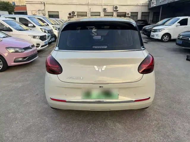 Wuling Bingo — Фото автомобиля 10