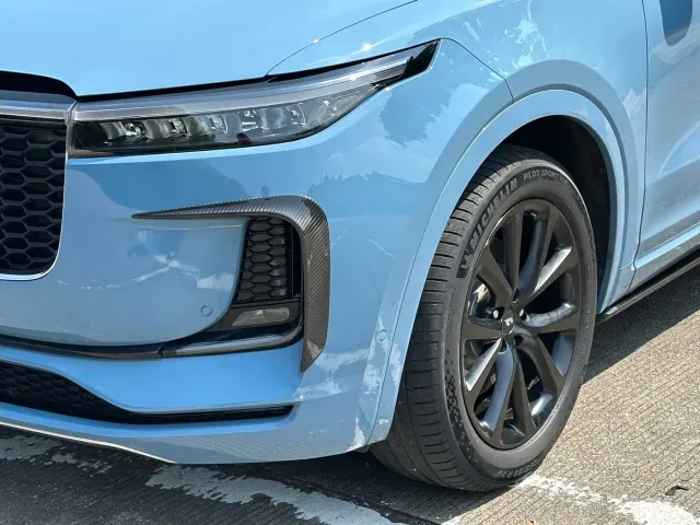 Li Auto Li ONE 2021 Extended Range 6-Seater — Фото автомобиля 13