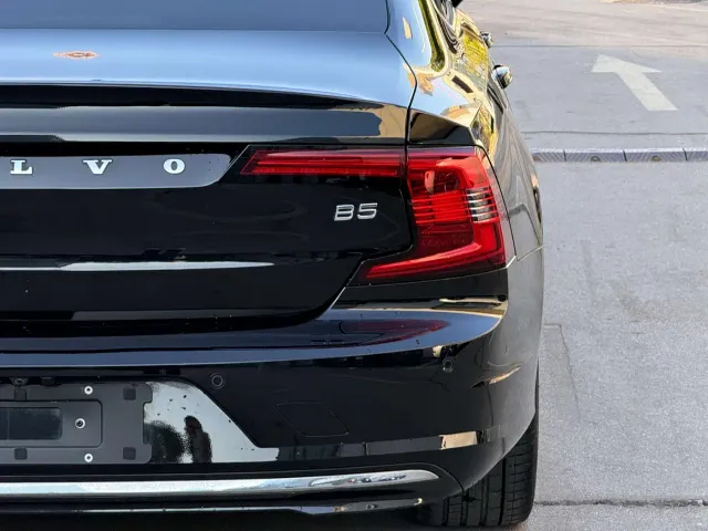 Volvo S90 — Фото автомобиля 7
