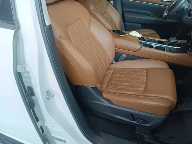 Nissan Terra — Фото автомобиля 24