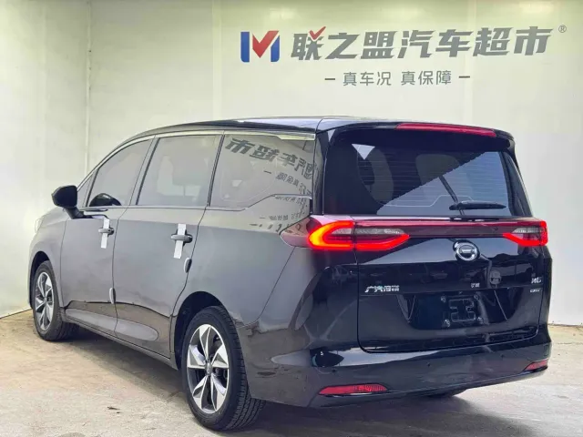 GAC Trumpchi M6 — Фото автомобиля 3