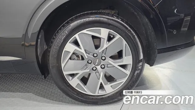 Genesis GV70 Electrified GV70 — Фото автомобиля 6