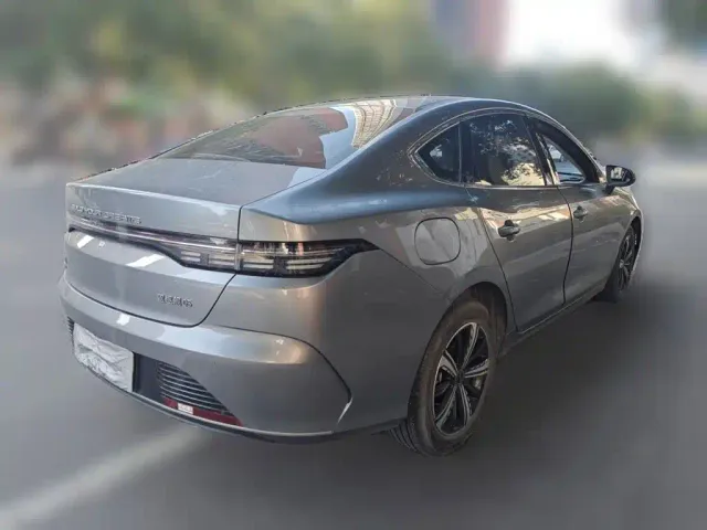 BYD Destroyer 05 — Фото автомобиля 6