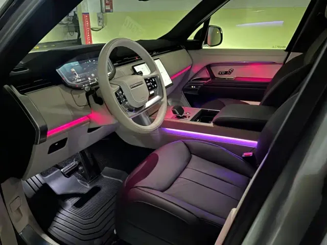 Land Rover Range Rover — Фото автомобиля 3
