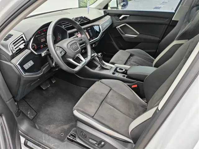 Audi Q3 — Фото автомобиля 4