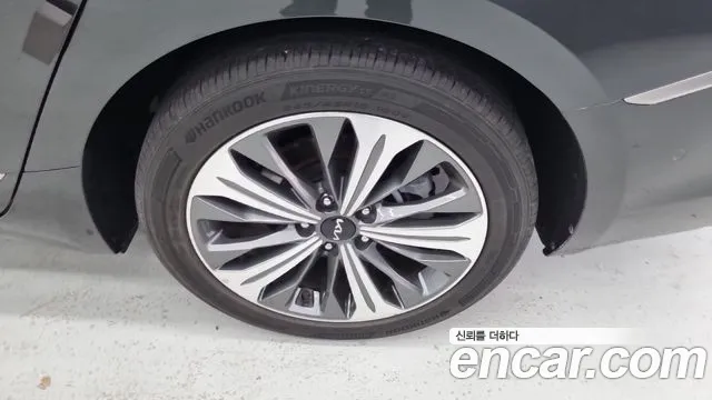 Kia K8 2.5 Бензин 2WD — Фото автомобиля 5