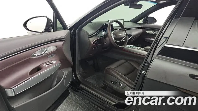 Genesis GV70 2.5T Бензин AWD — Фото автомобиля 10
