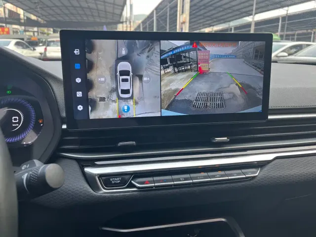 Geely Emgrand 2023 4th Gen Champion Edition 1.5L CVT Luxury — Фото автомобиля 10