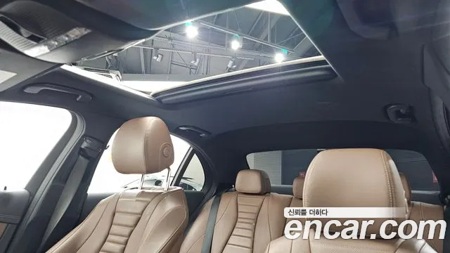 Mercedes-Benz E-Class E-класс W213 E350 4MATIC Avantgarde — Фото автомобиля 19