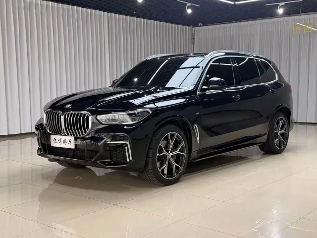 BMW X5 — Фото автомобиля 2