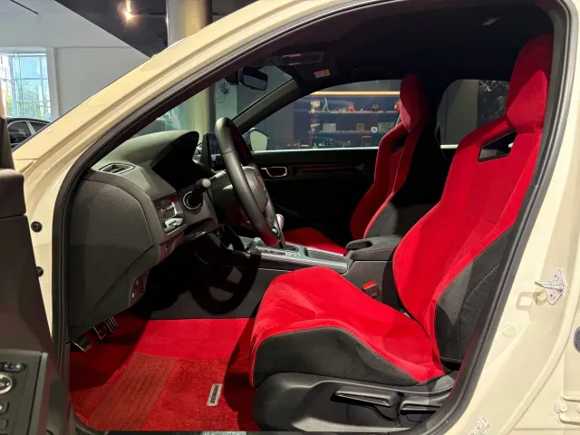 Honda Civic — Фото автомобиля 12
